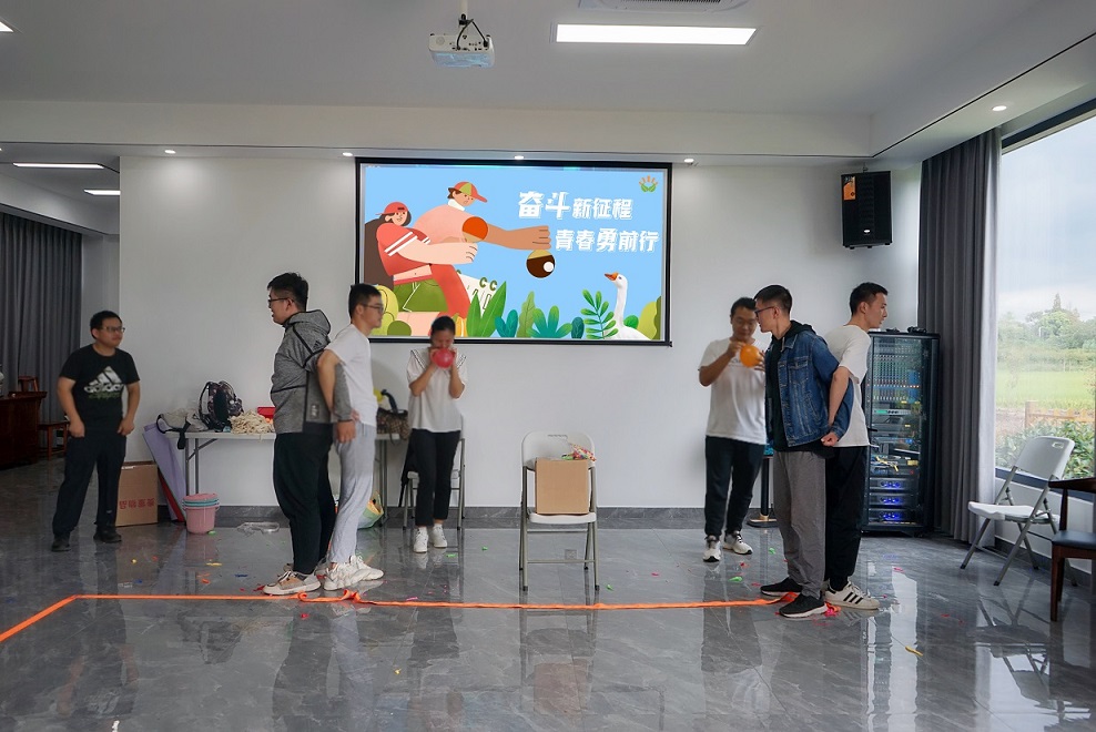 922257eeff3c92c59d74393f313529a.jpg 922257eeff3c92c59d74393f313529a.jpg